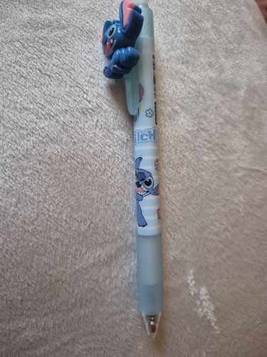 Stitch jellegű kék színű radírozható toll