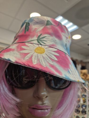 Női nyári vászon kalap színes margaréta mintával, 57 cm.